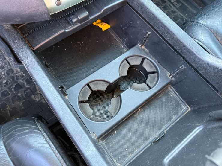 2011-honda-pilot-image-35