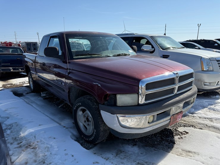 2001-dodge-ram-1500-image-2