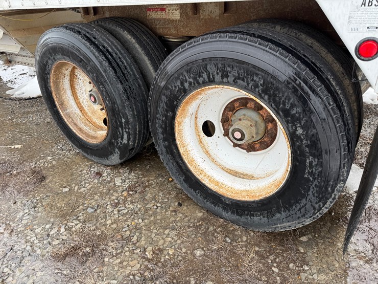 2000-wilson-hopper-bottom-image-12