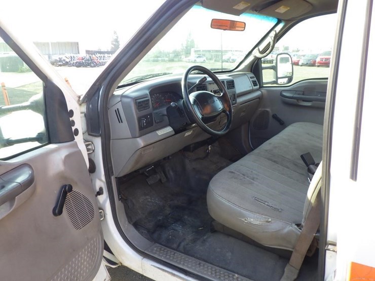 2001-ford-f350-image-5