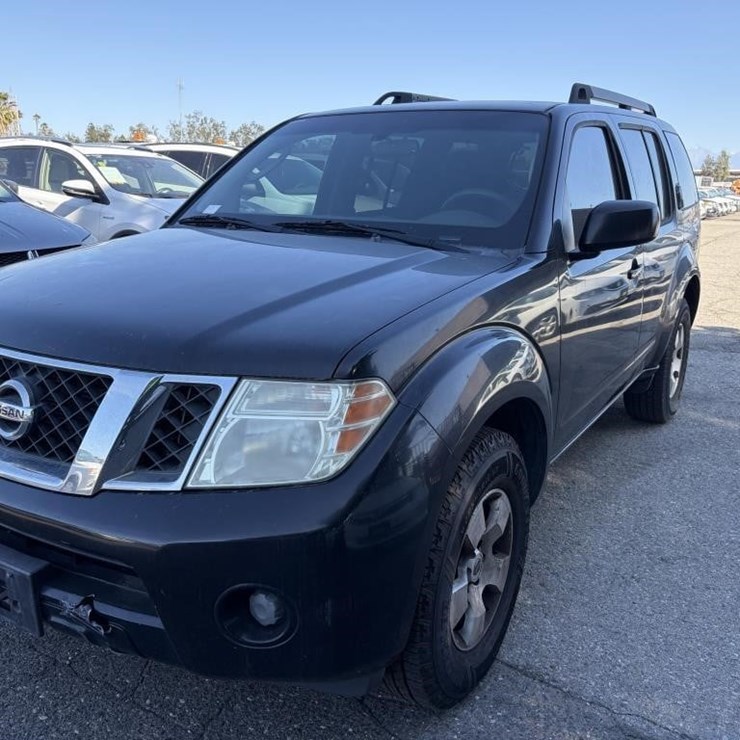 2012 NISSAN PATHFINDER