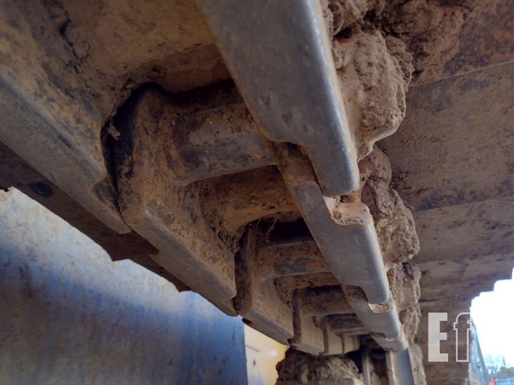 2008-deere-750j-image-37