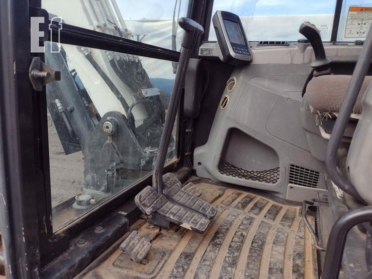 2014-bobcat-e85-image-14