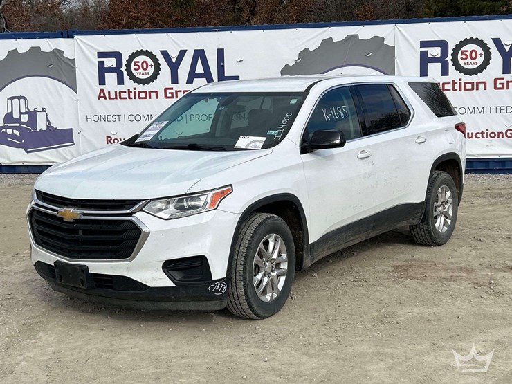 2018-chevrolet-traverse-image-1