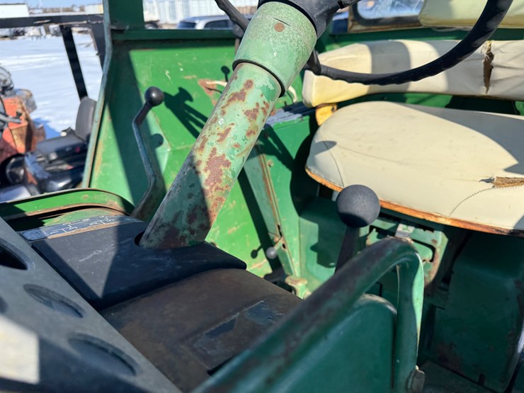 john-deere-4020-image-41