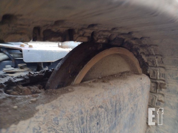 2012-kubota-kx121-3-image-39