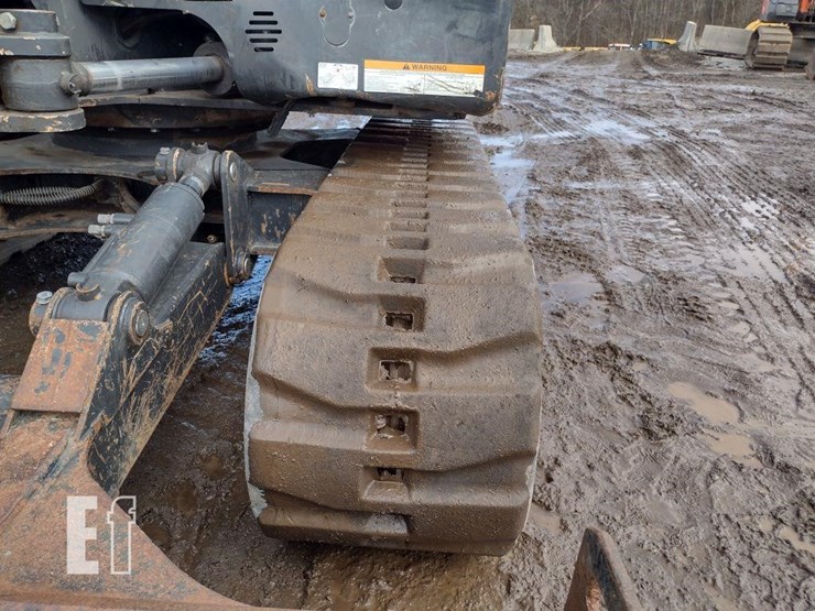 2014-bobcat-e85-image-36