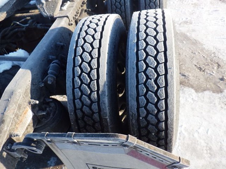 2017-freightliner-cascadia-125-image-9