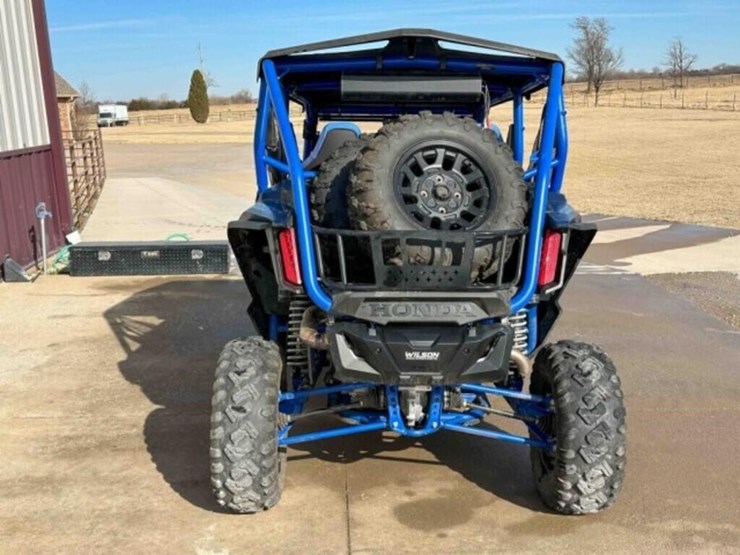 2023-honda-talon-1000x4-sxs-utv-image-4