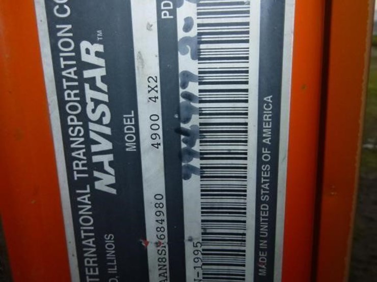 1995-international-4900-image-37