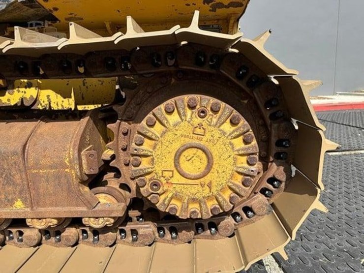 2013-caterpillar-d5k2-lgp-image-18