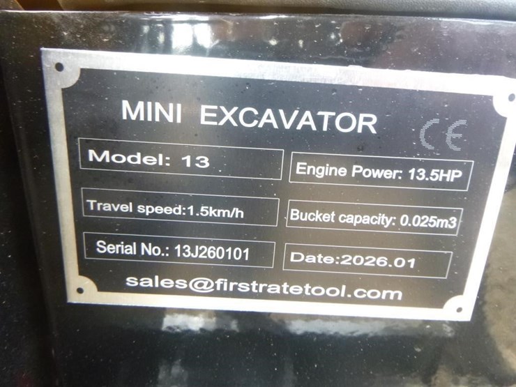 2026-vicsec-vc13-hydraulic-excavator-image-28