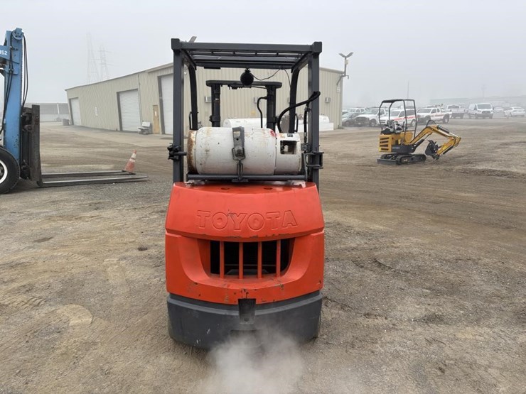 2006-toyota-7fgcu20-image-8