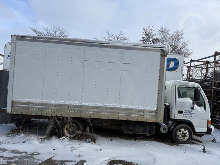 2000-isuzu-npr-image-4