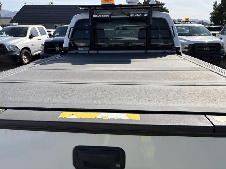 2011-ford-f250-image-25