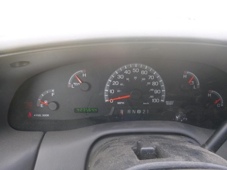 2004-ford-f150-image-16