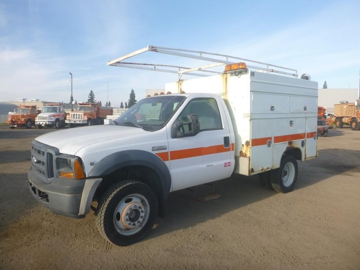 2007-ford-f450-image-1