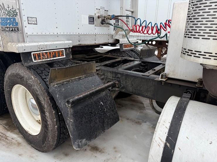 2013-timpte-hopper-bottom-image-53