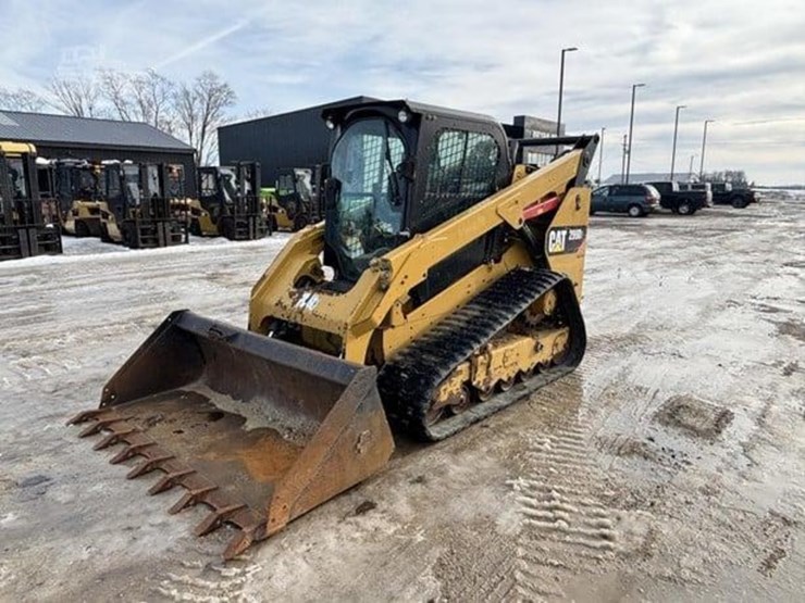 2017-caterpillar-299d-image-1