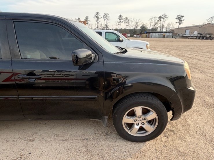 2011-honda-pilot-image-13