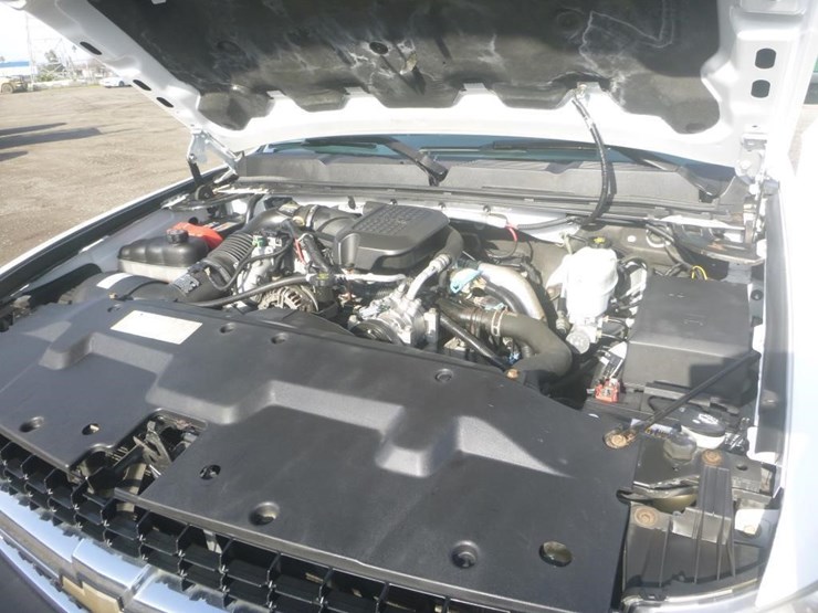 2009-chevrolet-2500-image-15