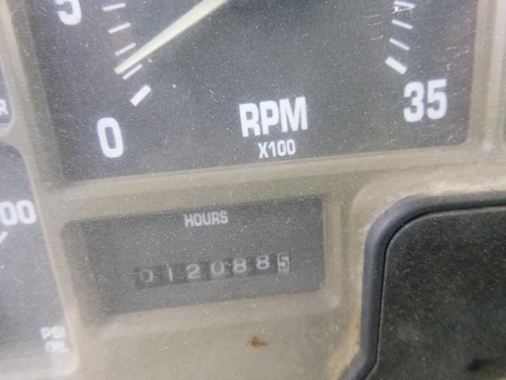 2001-international-2574-image-17