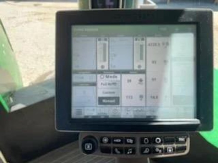 2015-john-deere-9570r-image-9