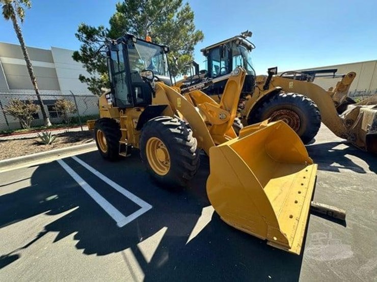 2018-caterpillar-910m-image-6