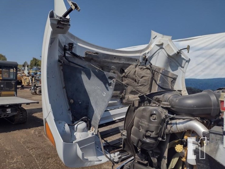 2008-ford-f750-xl-image-22