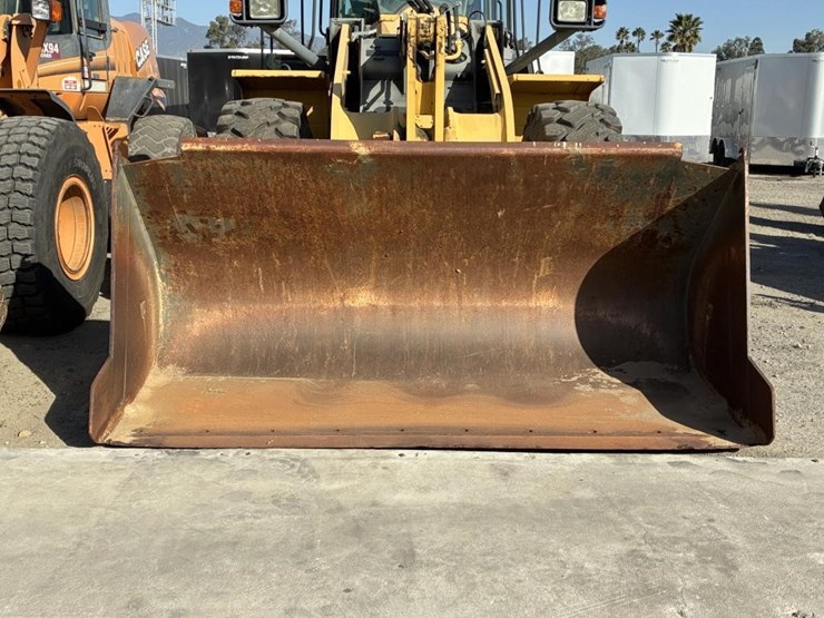 komatsu-wa380-image-7