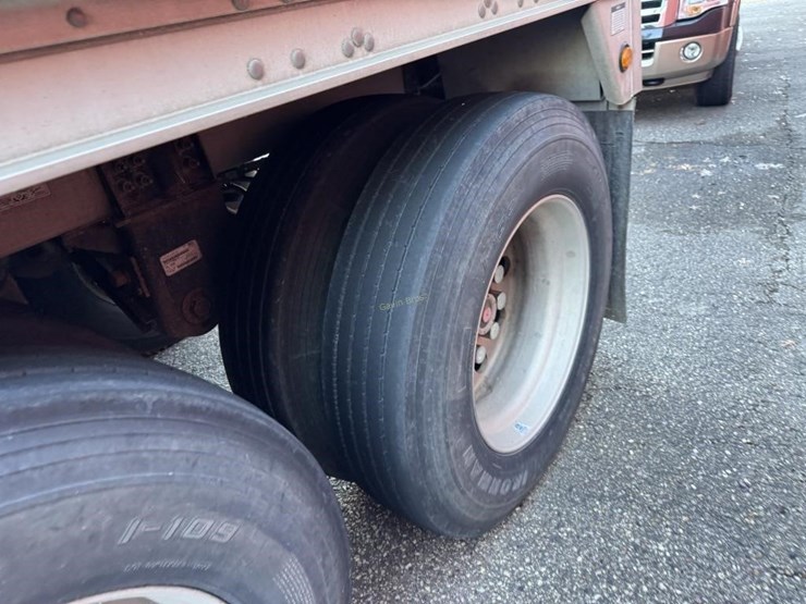 2014-wilson-hopper-bottom-image-7