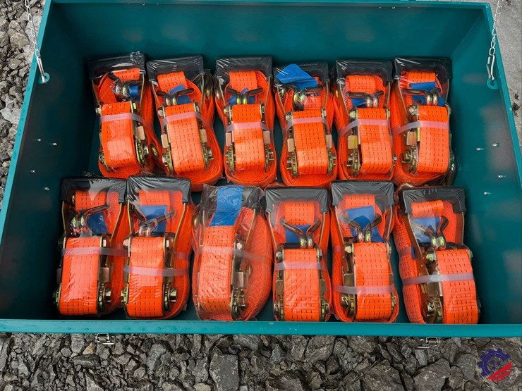 (12)-heavy-duty-ratchet-straps-w/-metal-storage-box-new-image-2