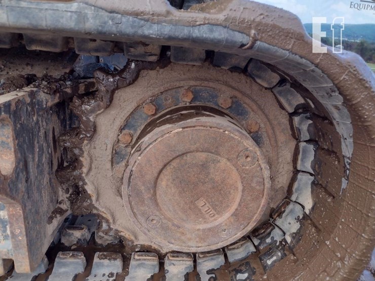 2014-bobcat-e85-image-30