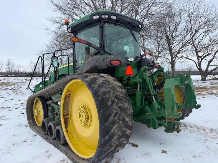 2015-john-deere-8370rt-image-3