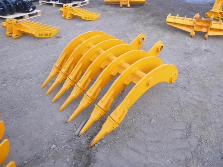 caterpillar-305-image-1