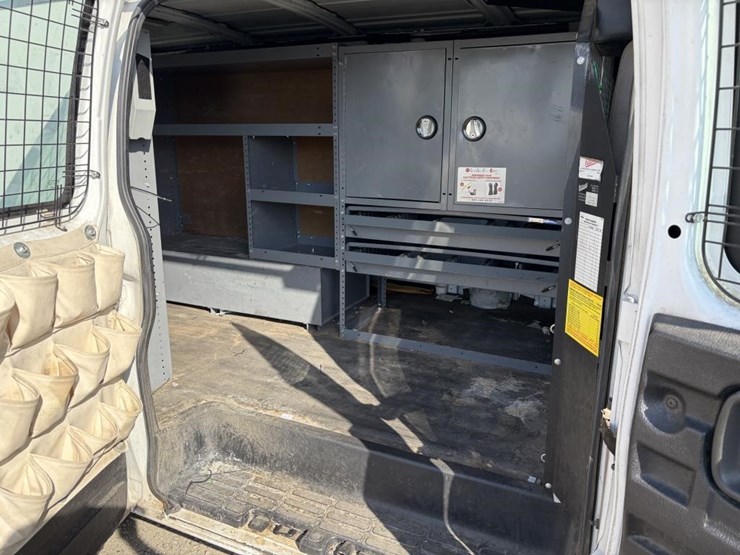 2008-utility-van-image-9