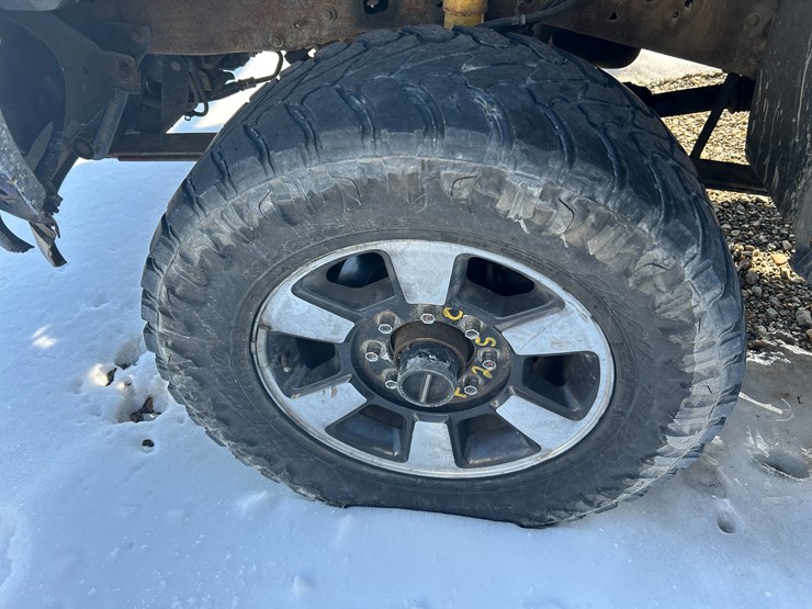 ford-f250-lariat-image-8