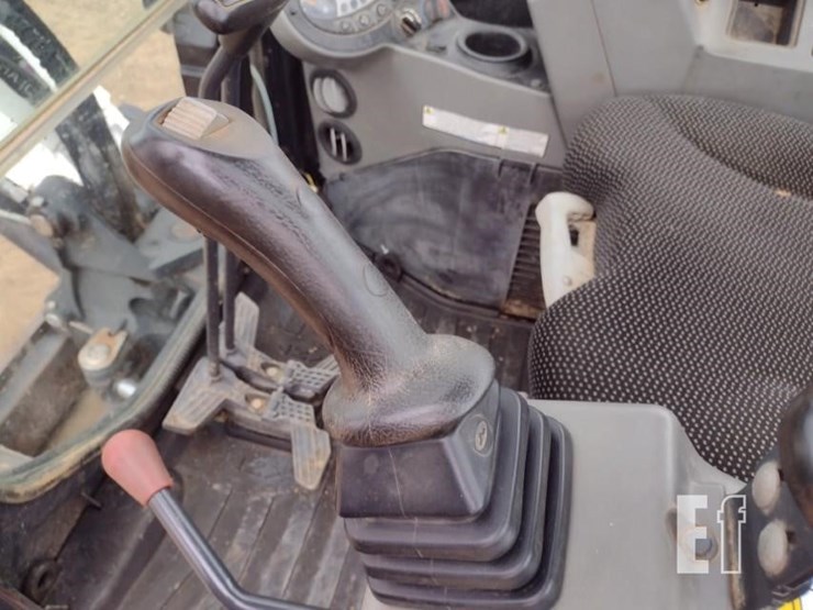 2021-bobcat-e35i-image-11