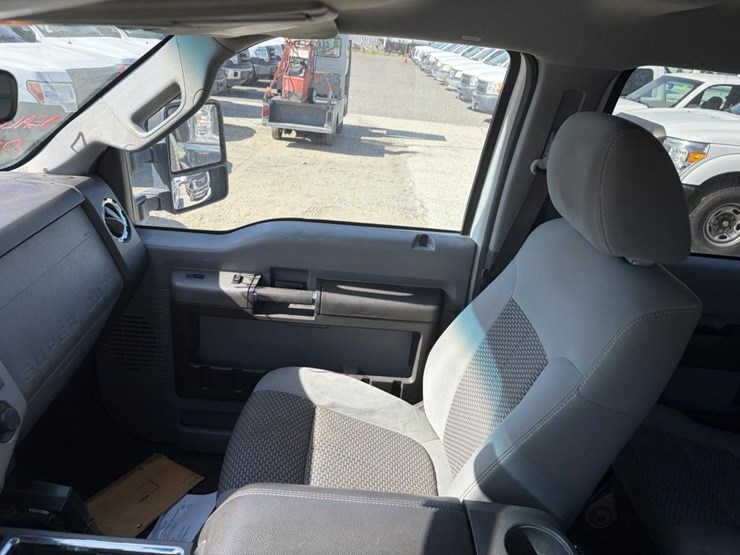 2011-ford-f250-image-15