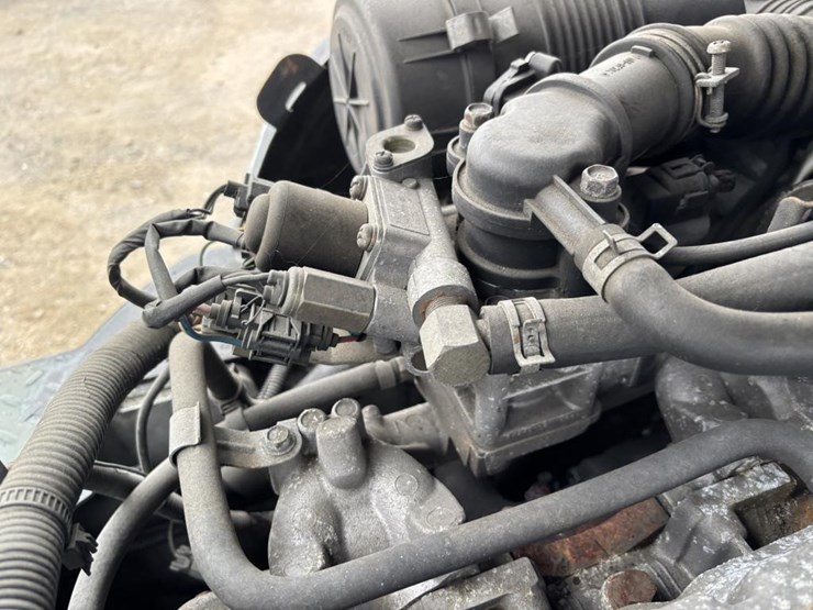 2005-nissan-mcpl02a25lv-image-29