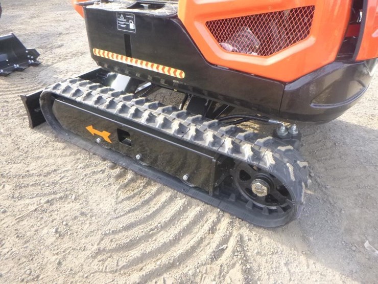 2025-tpm-18bs-hydraulic-excavator-image-28