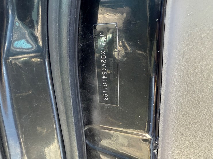 2005-suzuki-xl7-image-23