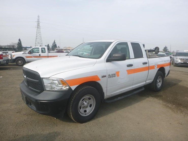 2014-dodge-1500-image-1