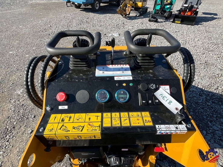 2026-agt-mx-mrt14-compact-track-loader-mini-skid-steer-image-19