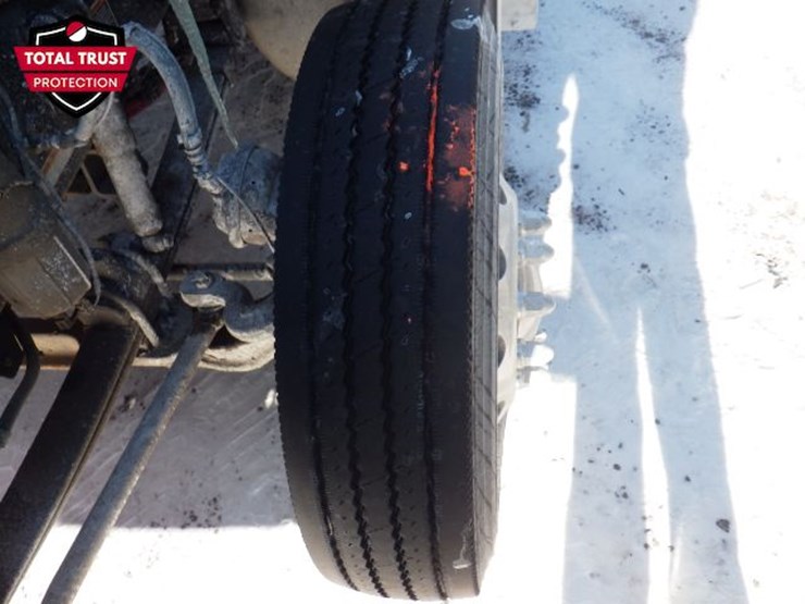 2019-peterbilt-579-image-20