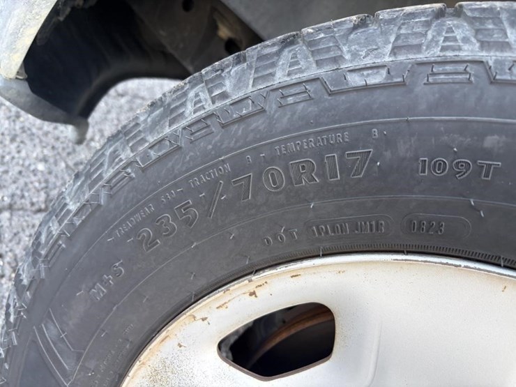 2009-ford-f150-image-28