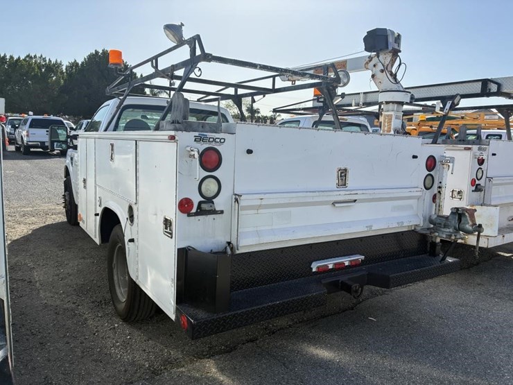 2008-ford-f350-image-4