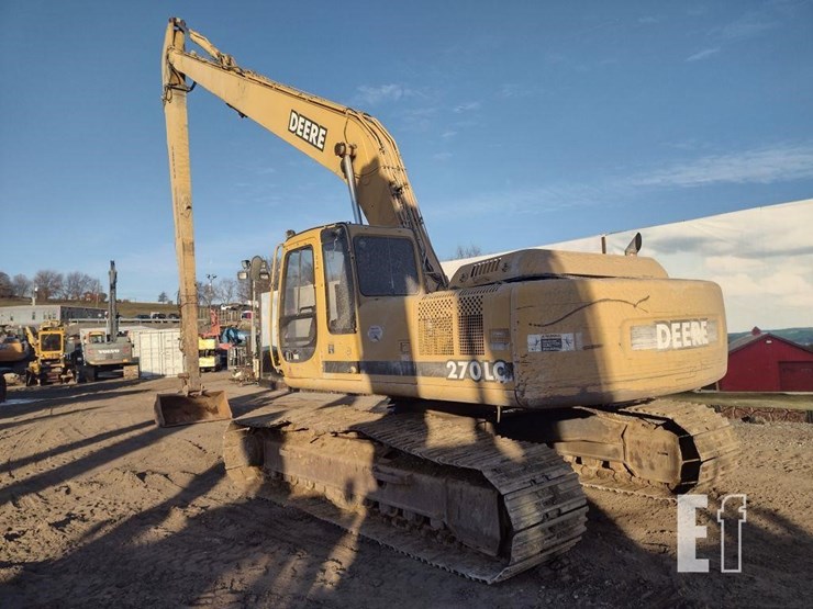 2000-deere-270c-lc-image-56