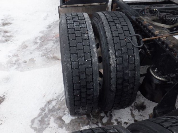 2015-international-prostar-image-16