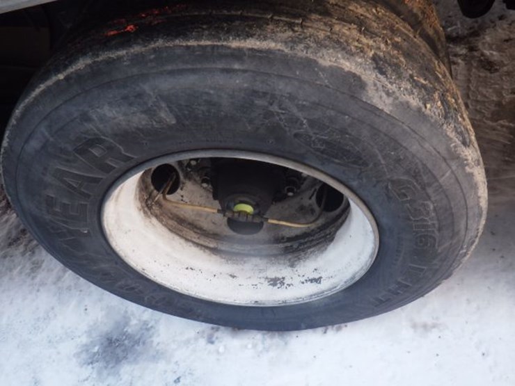 2020-hyundai-translead-image-13